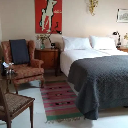 Villa Doubledot B&B En Camperspot Bed & Breakfast