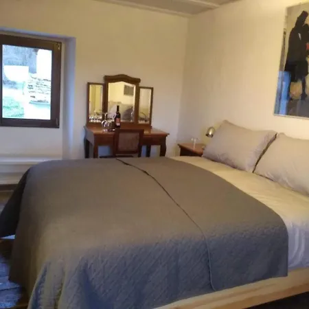 Nocleg ze śniadaniem Doubledot En Camperspot San Benedetto Val di Sambro